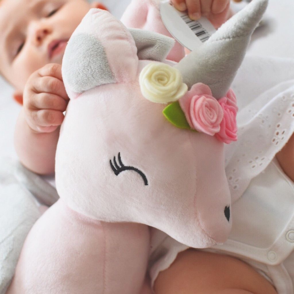 Einhorn mit Blumenkranz – Rosy-Baby